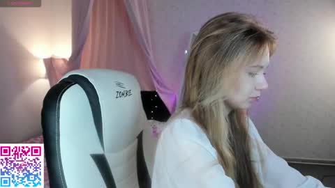 Milena online show from 10-03-25, 02:41