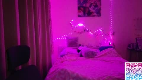 Milena online show from 02-11-26, 02:27