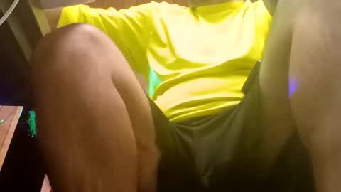 Snapshot of boredaf6678 chatting on 10-20-25, 01:06 boredaf6678 online show from 10-20-25, 01:06