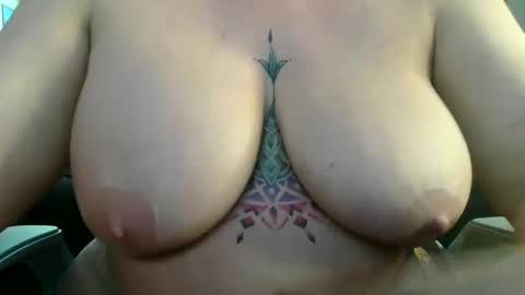 Snapshot of boredcountrygirl chatting on 05-18-26, 04:07 BoredCountryGirl online show from 05-18-26, 04:07