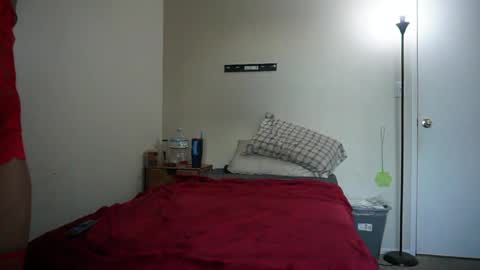 borednutts510 online show from 09-10-25, 02:00