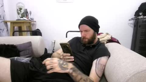 Snapshot of boredpunkdude666 chatting on 03-11-26, 12:16 boredpunkdude666 online show from 03-11-26, 12:16