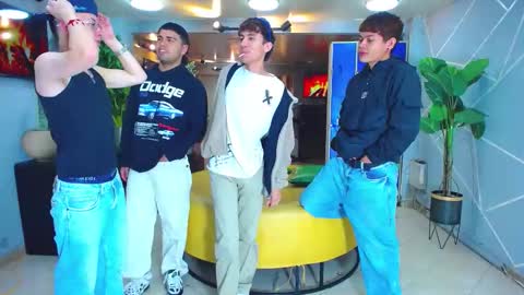 THOMAS AND DAMIAND online show from 10-22-25, 04:13