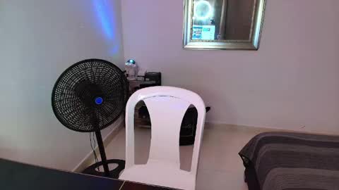Snapshot of boss_master99 chatting on 05-03-26, 05:41 Jesus online show from 05-03-26, 05:41