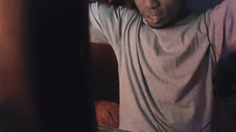 boss_playa98 online show from 09-09-25, 08:47