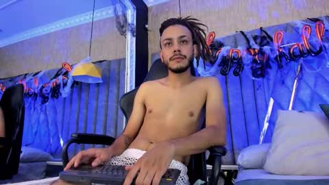 Boss online show from 11-02-25, 04:04