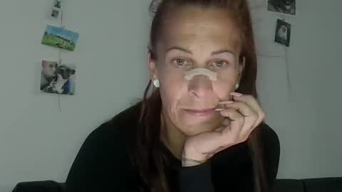 Snapshot of bosslady99 chatting on 09-24-25, 09:01 Bosslady99 online show from 09-24-25, 09:01