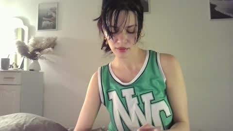 Snapshot of bossyiskitten chatting on 01-18-25, 07:04 Bossy online show from 01-18-25, 07:04