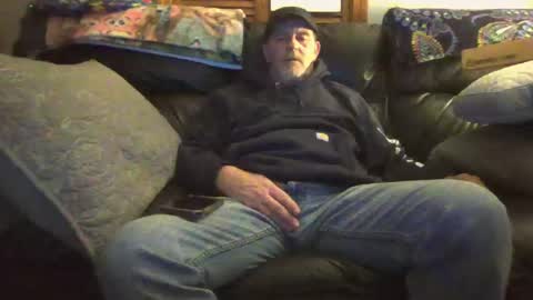 bostonguy1969 online show from 01-14-25, 09:41