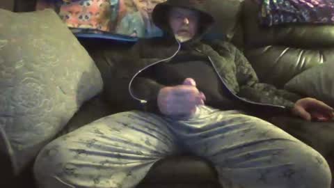 bostonguy1969 online show from 03-01-25, 06:03