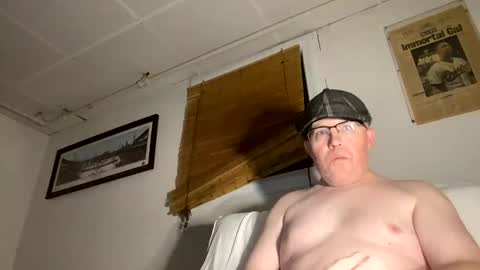 Snapshot of bostonirish45 chatting on 01-15-26, 01:10 bostonirish45 online show from 01-15-26, 01:10