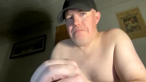 Snapshot of bostonirish45 chatting on 03-06-26, 06:10 bostonirish45 online show from 03-06-26, 06:10