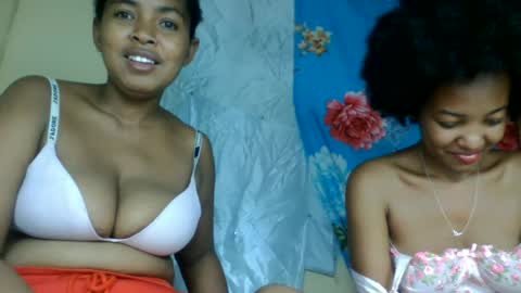 botorielle online show from 06-20-26, 07:49