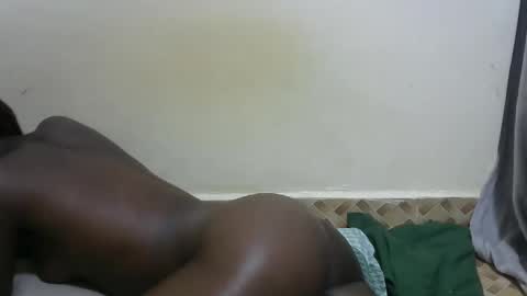 bouncy_vee online show from 01-29-25, 03:04