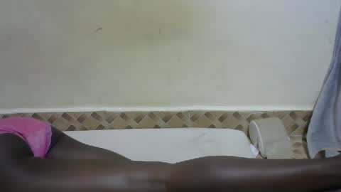 bouncy_vee online show from 03-02-25, 07:45