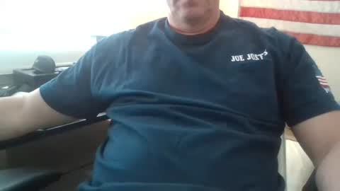 Snapshot of bourbonman144 chatting on 04-29-26, 08:15 bourbonman144 online show from 04-29-26, 08:15