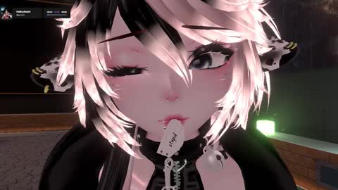 Camila online show from 01-08-26, 01:46