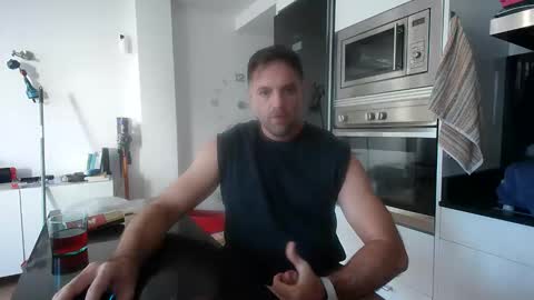 Snapshot of boxing__spf chatting on 11-04-25, 03:00 boxing__spf online show from 11-04-25, 03:00