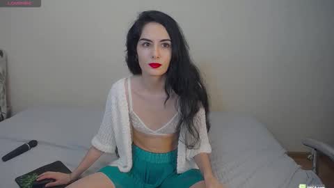 Snapshot of boxinghelen chatting on 10-16-25, 12:17 Helen  online show from 10-16-25, 12:17