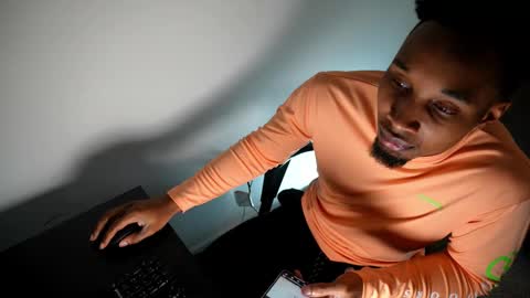 Snapshot of boy_kino chatting on 12-02-25, 01:55 Pixel Pleasures online show from 12-02-25, 01:55