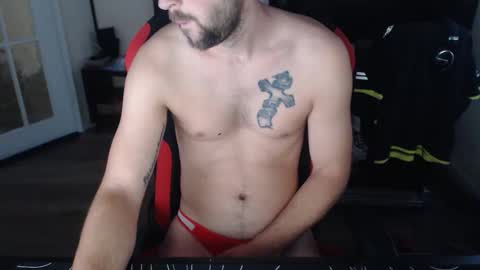 Snapshot of boy_t0y89 chatting on 10-29-25, 07:43 boy_t0y89 online show from 10-29-25, 07:43