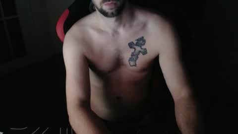 boy_t0y89 online show from 12-22-25, 06:16