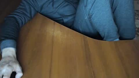 Snapshot of boyapollon chatting on 12-03-25, 07:27 BoyApollon online show from 12-03-25, 07:27