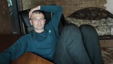Snapshot of boyapollon chatting on 05-14-26, 04:41 BoyApollon online show from 05-14-26, 04:41