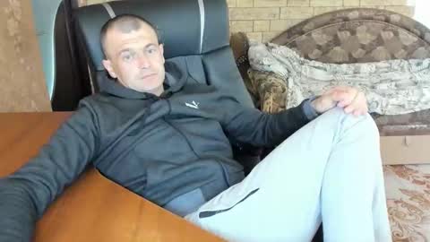 Snapshot of boyapollon chatting on 05-16-26, 05:15 BoyApollon online show from 05-16-26, 05:15