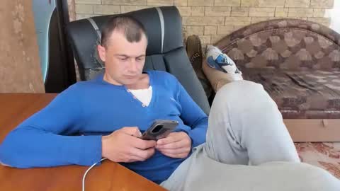 Snapshot of boyapollon chatting on 05-27-26, 05:59 BoyApollon online show from 05-27-26, 05:59