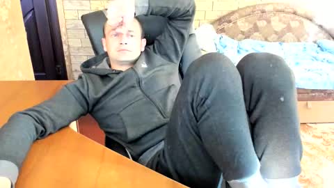 Snapshot of boyapollon chatting on 06-02-26, 04:58 BoyApollon online show from 06-02-26, 04:58