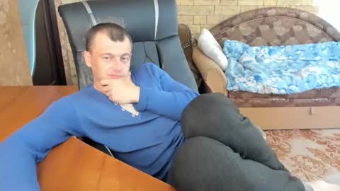 Snapshot of boyapollon chatting on 06-05-26, 06:31 BoyApollon online show from 06-05-26, 06:31
