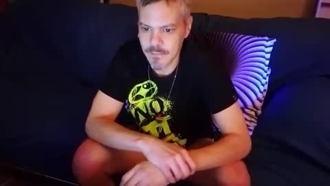 Snapshot of boyblond36 chatting on 12-31-24, 09:42 Slutty Stud online show from 12-31-24, 09:42