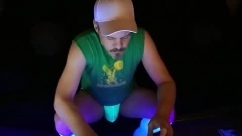 Snapshot of boyblond36 chatting on 01-21-25, 10:52 Slutty Stud online show from 01-21-25, 10:52