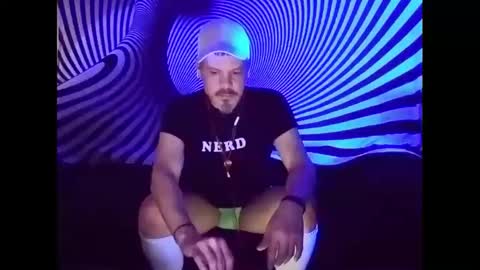 Snapshot of boyblond36 chatting on 02-14-25, 04:58 Slutty Stud online show from 02-14-25, 04:58