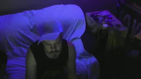 Snapshot of boyblond36 chatting on 02-23-25, 09:11 Slutty Stud online show from 02-23-25, 09:11