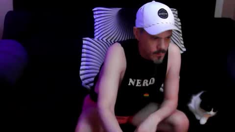 Snapshot of boyblond36 chatting on 09-21-25, 04:58 Slutty Stud online show from 09-21-25, 04:58