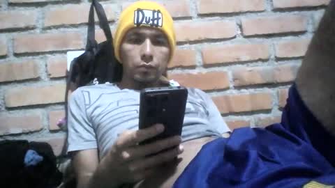 Boy online show from 01-10-25, 05:02