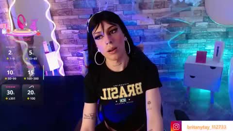 boyfox_tay online show from 11-15-25, 05:05