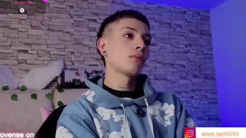 Snapshot of boyfox_tay chatting on 02-18-26, 07:10 boyfox_tay online show from 02-18-26, 07:10