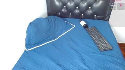 boyg_hots online show from 11-11-25, 09:04