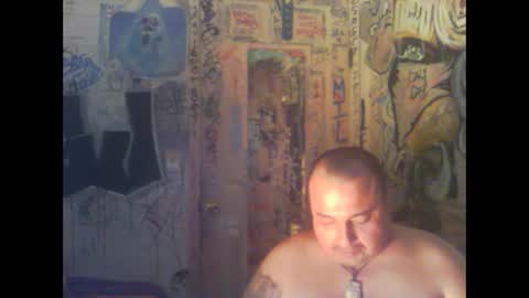 Snapshot of boygalocz chatting on 03-06-25, 10:30 boygalocz online show from 03-06-25, 10:30