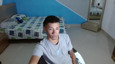 Snapshot of boyhot_sw chatting on 02-13-25, 01:19 boyhot_sw online show from 02-13-25, 01:19