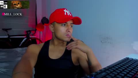 Snapshot of boylatin_777 chatting on 12-14-24, 07:18 miguel  online show from 12-14-24, 07:18