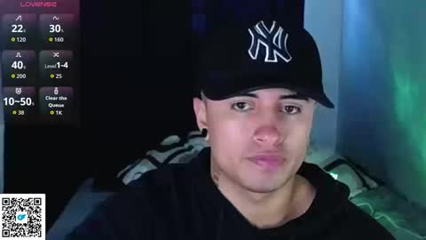 Snapshot of boylatin_777 chatting on 09-08-25, 08:19 miguel  online show from 09-08-25, 08:19