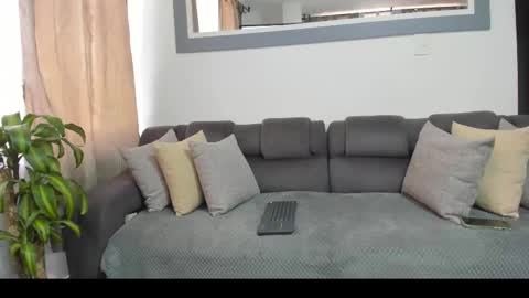 boys_blackandwhite online show from 02-28-25, 09:01