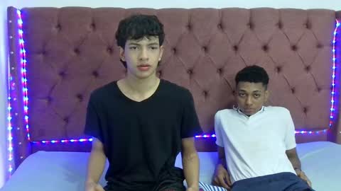 Snapshot of boys_hotparty chatting on 12-12-24, 01:39 ALEX - TAYLER -MIKE online show from 12-12-24, 01:39