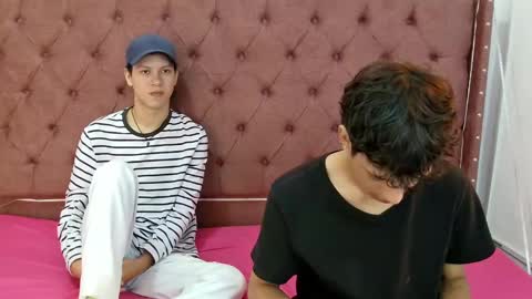 Snapshot of boys_hotparty chatting on 12-19-24, 01:51 ALEX - TAYLER -MIKE online show from 12-19-24, 01:51