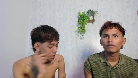 Snapshot of boys_hotparty chatting on 05-20-26, 01:12 ALEX - TAYLER -MIKE online show from 05-20-26, 01:12