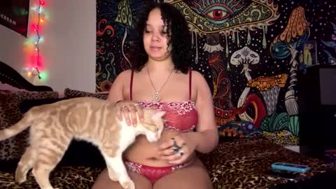 Snapshot of boysdroollx chatting on 12-02-24, 02:20 Puddin online show from 12-02-24, 02:20